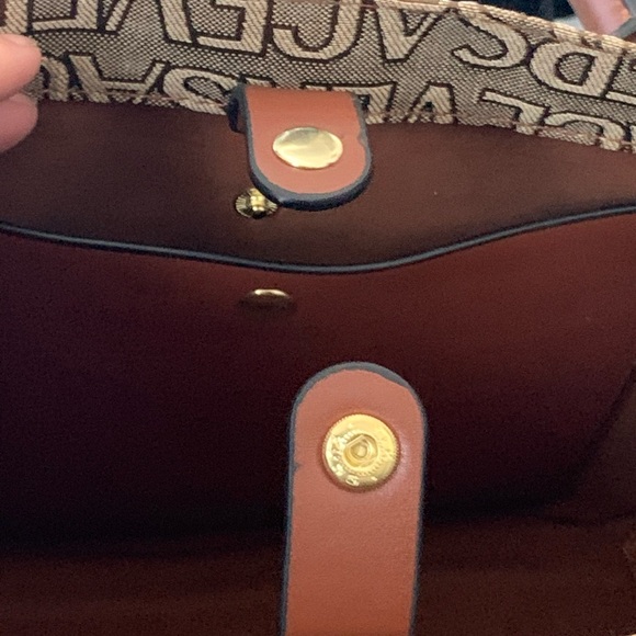 NEW! Tan and Brown Logo Handbag - Picture 8 of 9